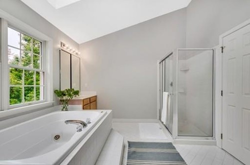 Bathroom painting project